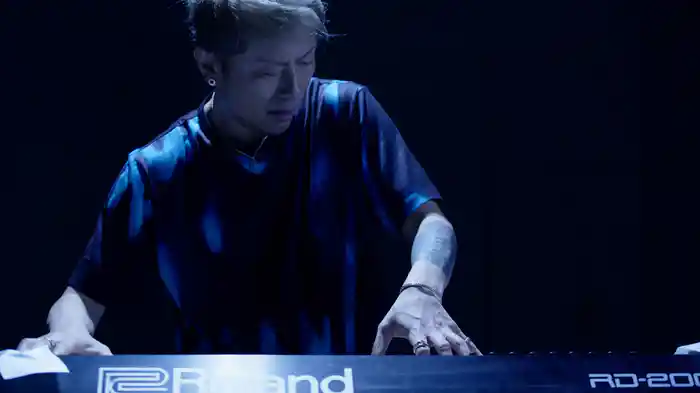 ケイヒデオトセ feat. Benji Webbe from SKINDRED