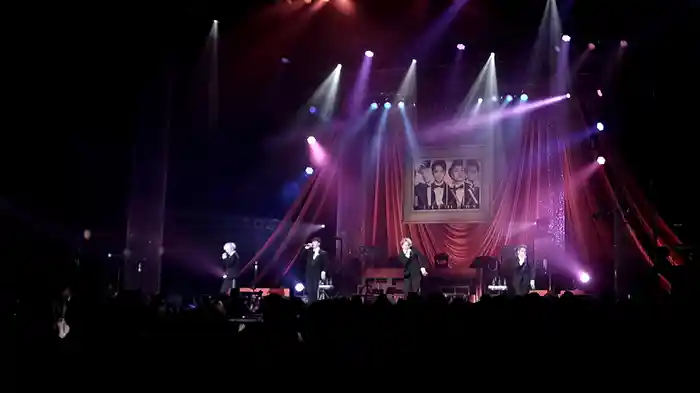 X4 LIVE TOUR 2018 -XXXX-