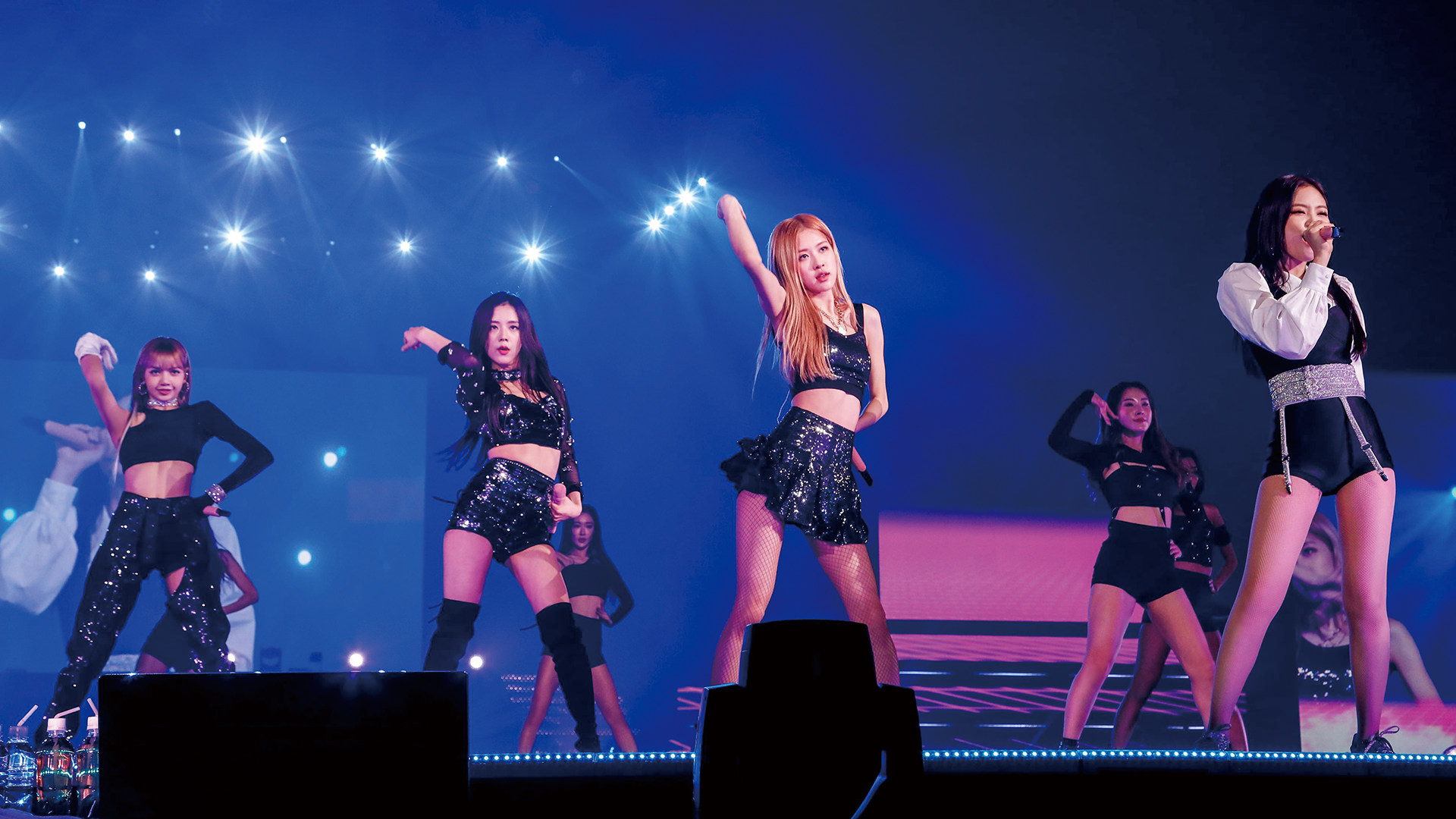 BLACKPINK ARENA TOUR 2018 SPECIAL FINAL IN KYOCERA DOME OSAKA(音楽・アイドル /  2018) - 動画配信 | U-NEXT 31日間無料トライアル