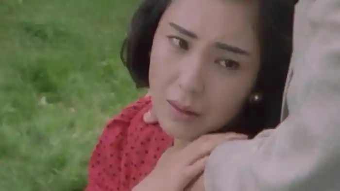 江戸川乱歩の美女シリーズ 妖しい稲妻の美女 江戸川乱歩の「魔術師」