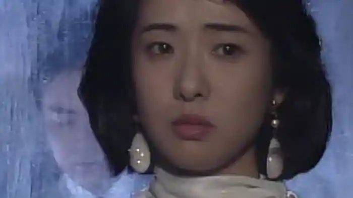 江戸川乱歩の美女シリーズ からくり人形の美女 江戸川乱歩の「吸血鬼」