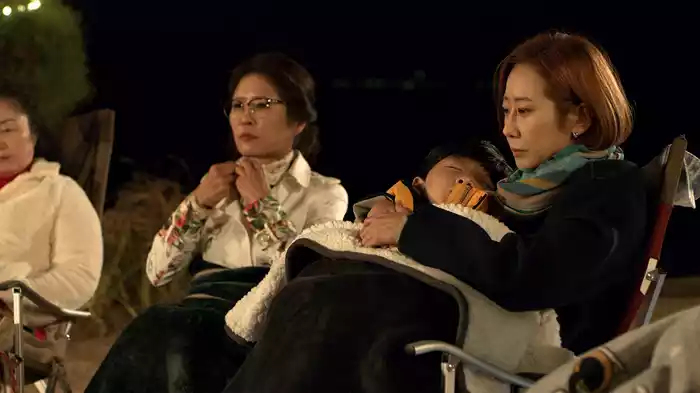 妻たちの逃避行