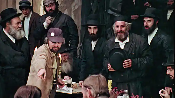 屋根の上のバイオリン弾き物語