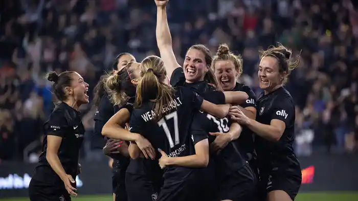 エンジェル・シティ / 女子サッカーの新時代