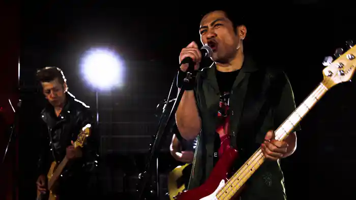 同じ時代に生まれた若者たち～feat. CRY-叫-～