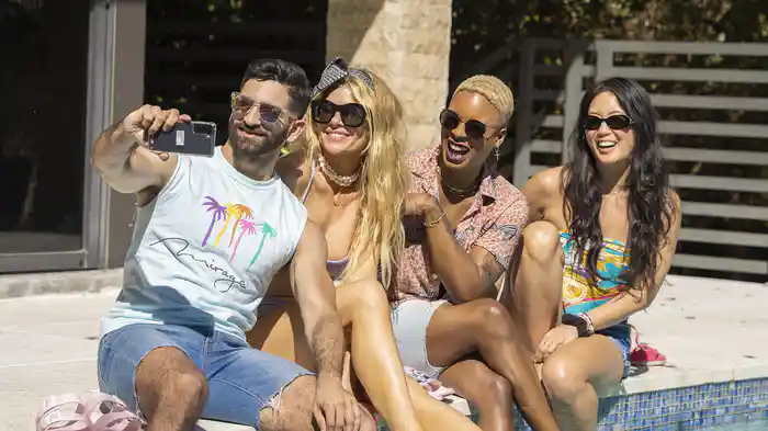 スワイピング・アメリカ -運命の恋人を探す旅-