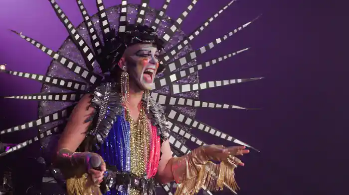 テイラー・マックのポップス240年史