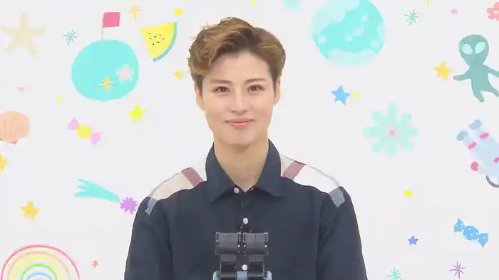 TAKARAZUKA NEWS Pick Up「タイムマシンにのって!? 英かおと」