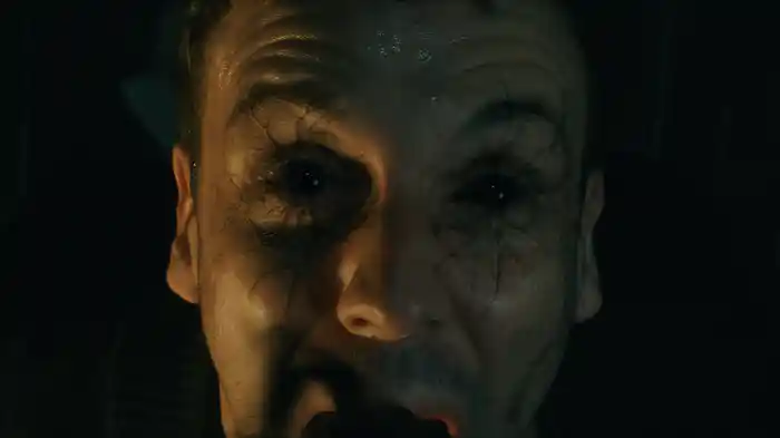 オファリング -悪魔の生贄-