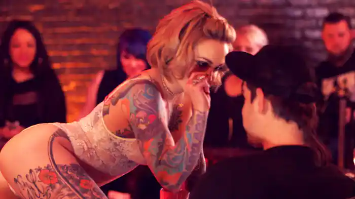 バーレスク・ガールズ　赤裸々な日々