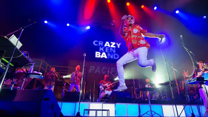 CRAZY KEN BAND TOUR PACIFIC 2019