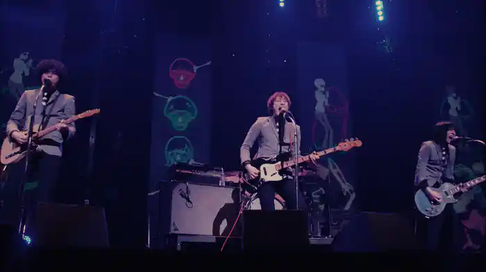 KICKS! -LIVE AT 日本武道館 20150329-