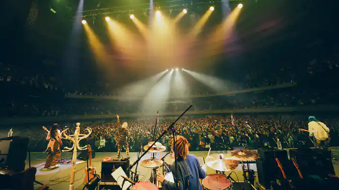 Chilli Beans. "Welcome to My Castle" at Budokan