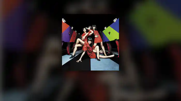 不自然なガール