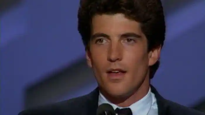 バイオグラフィー:JFKジュニア ~知られざる人生