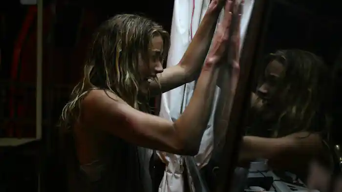 イン・ザ・ダークネス