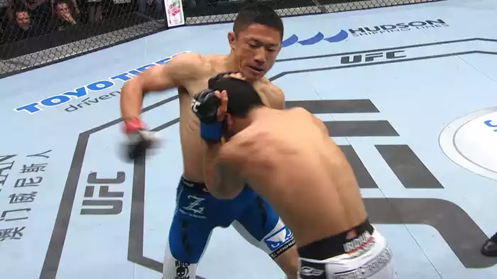堀口恭司 vs ジョン・デロス・レイエス