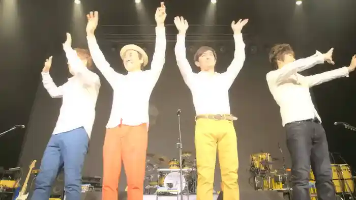 「世界でいちばん美しい島」MV ~ライブヴァージョン~