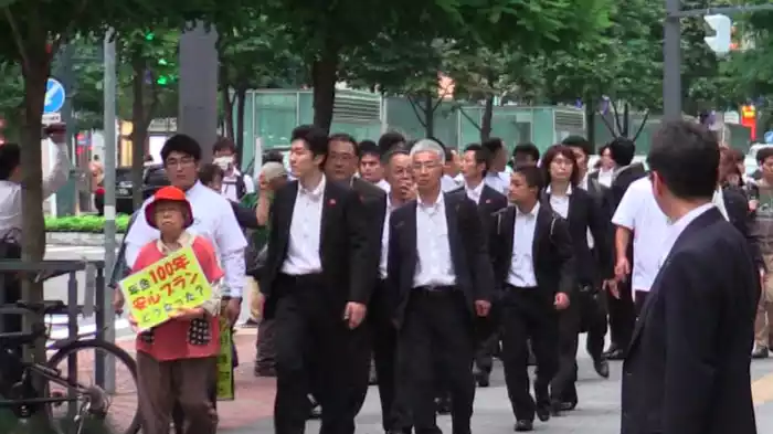 ヤジと民主主義 劇場拡大版