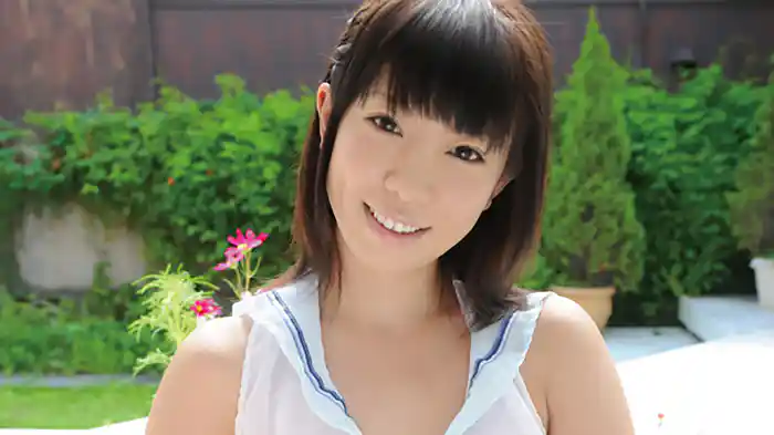 南さくら『【ディルド】つるつる美女×ギリギリ露出【挿入】』