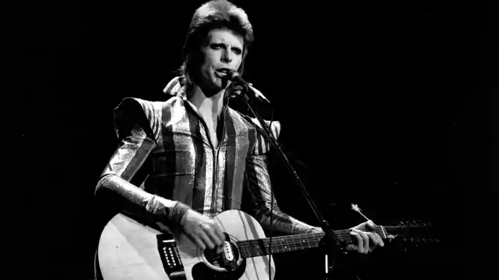 デヴィッド・ボウイ:アウト・オブ・ディス・ワールド