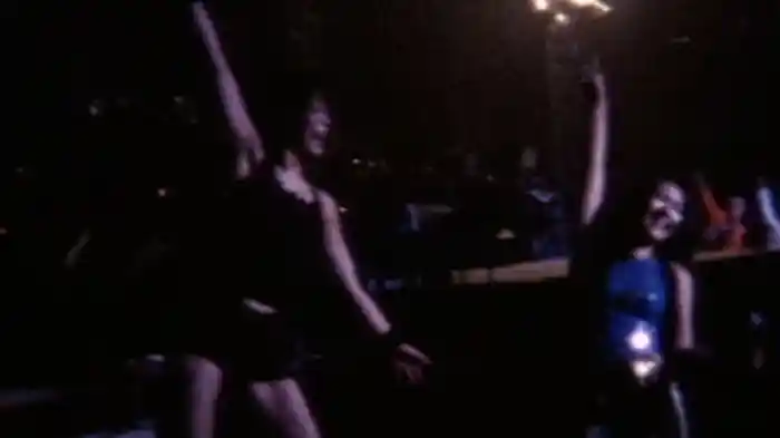 Want it all back (Live 2001/8/10)