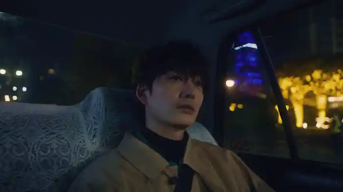 泣くなグローリームーン