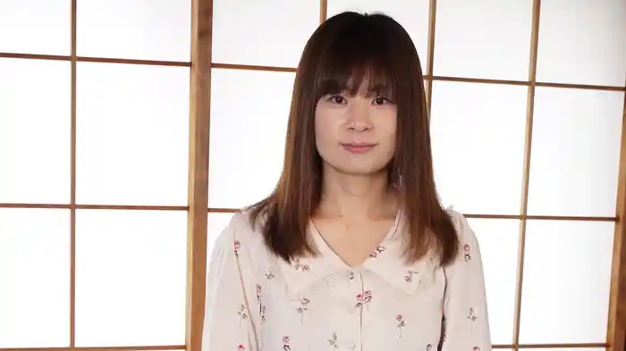 山村真子『二人っきりの誘惑空間～欲求不満な淫乱オンナのエッチなお誘い』