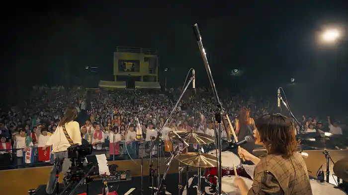ハッピーニューデイ [LIVE] (君と私の世界を変える大阪城野音ワンマン at 大阪城音楽堂 2024.09.28)