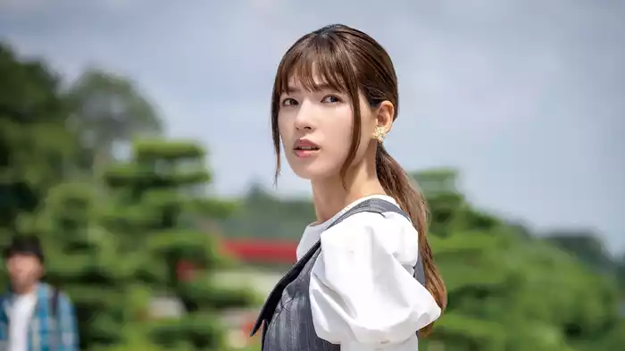 私は整形美人