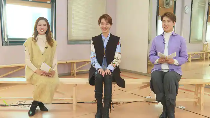 TAKARAZUKA NEWS Pick Up「花組トップスター 永久輝せあ 突撃レポート」