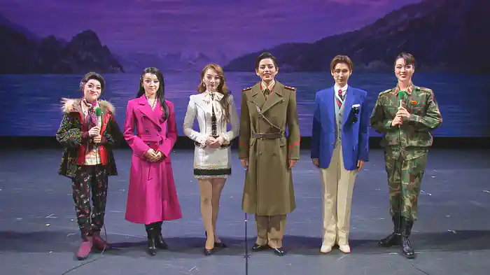 TAKARAZUKA NEWS Pick Up #779「雪組東京建物 Brillia HALL公演『愛の不時着』突撃レポート」～2024年12月より～