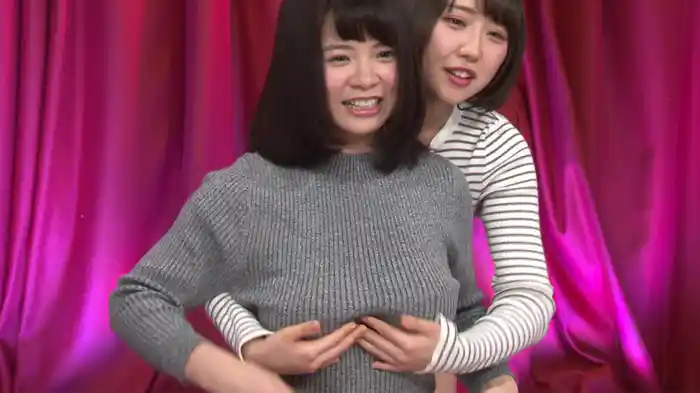 ノーブラ巨乳ちゃんがぴちぴちセーター1枚で揉まれペロられ生放送 完全版