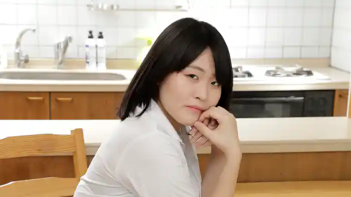 鈴村しゅんか『ボクを誘惑してくる淫乱シスター~舐めまわされてイカされる!』