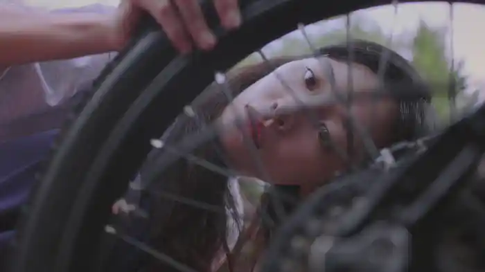 ドア前に置いて。ベル押すな