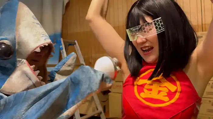 キンタローJK＆セクハラシャーク　走れメロ子！