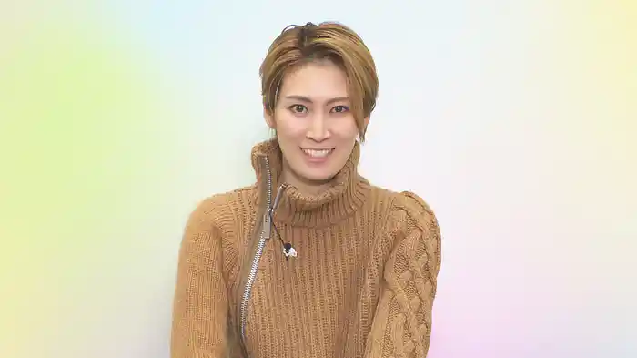 TAKARAZUKA NEWS Pick Up「スタープロフィール帳 瀬央ゆりあ」