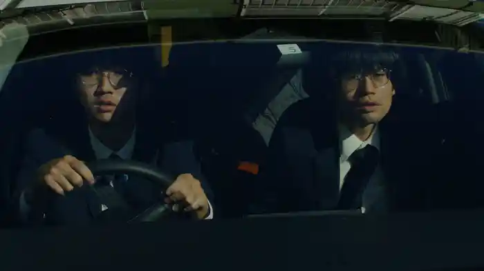 帰れない二人の刑事 リターンズ