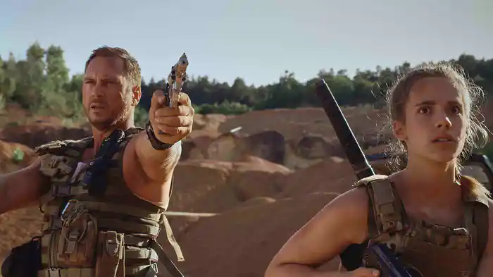 サイレントゾーン 人類VSアンデッド