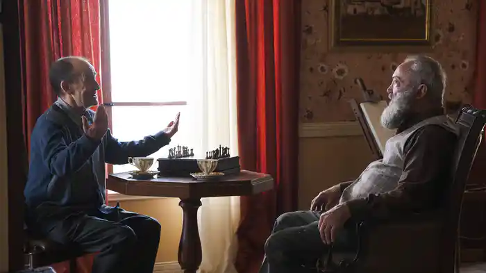 お隣さんはヒトラー?