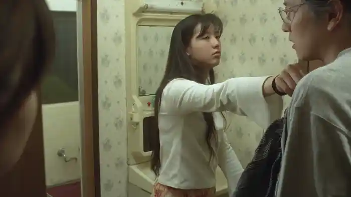 不倫妻 ねっとり乱れる