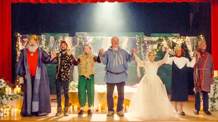 カーテンコールの灯