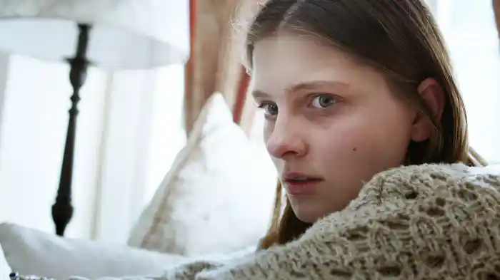 アンジー 弄ばれた純真な少女