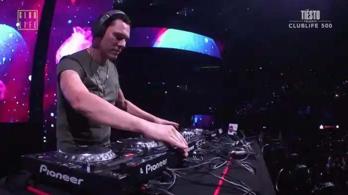 Various Artists - Tiesto Presents Clublife 500 live at Ziggo Dome