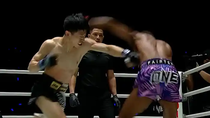 吉成名高 vs. ハマダ・アズマニ【ONE Friday Fights 122】