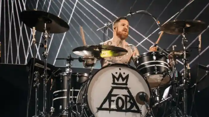 Fall Out Boy - Boys of Zummer: Live In Chicago