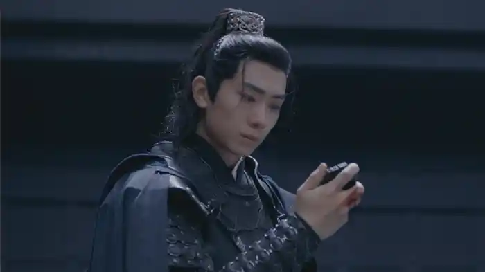 月影に香る、君の名残