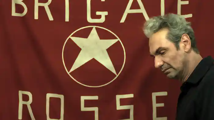 夜の外側 イタリアを震撼させた55日間 テレビシリーズ版