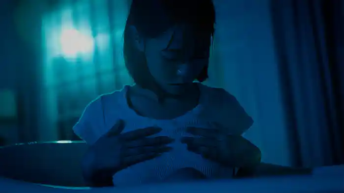 ノーブラ女体にローション垂らして遊んでみた