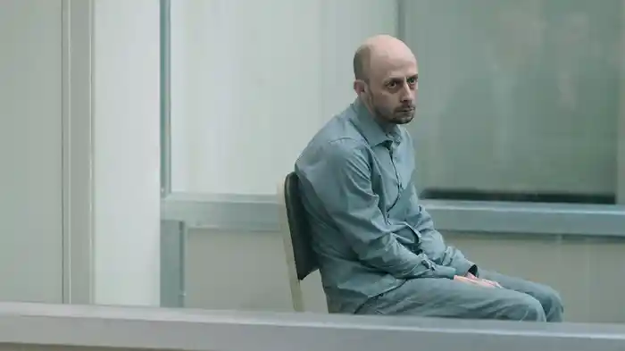 RED ROOMS レッドルームズ